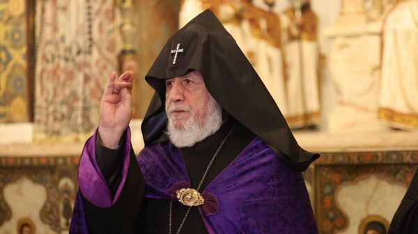 Воскресное утреннее богослужение и Святая и Бессмертная литургия духовенству Ширакской, Тавушской и Арагацотнской епархий под председательством Католикоса Гарегина II (23 ноября 2025). Эчмиадзин - Sputnik Армения