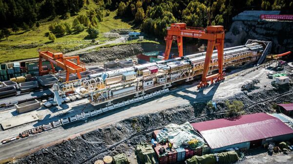 Строительство тоннеля Коби-Квешети - Sputnik Армения