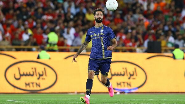 Армин Сохрабян из Гол Гохар во время матча Кубка Хазфи между Персеполисом и Гол Гохар (30 апреля 2023). Тегеран - Sputnik Армения