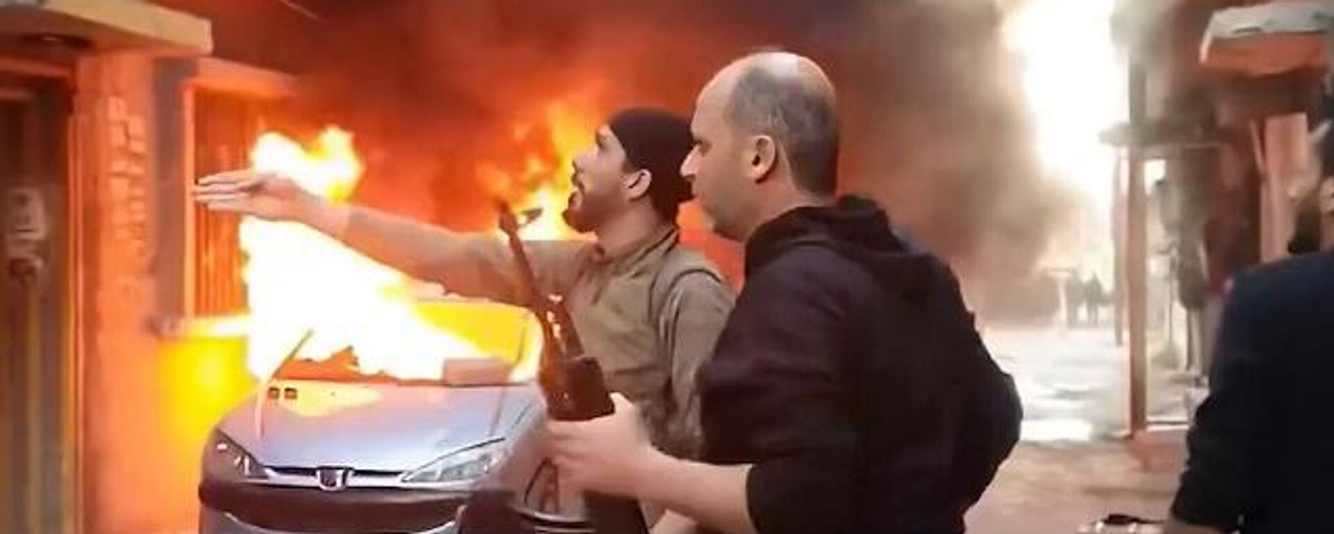 Вооруженные отряды атаковали кварталы алавитов и армян в Хомсе - Sputnik Армения, 1920, 24.11.2025