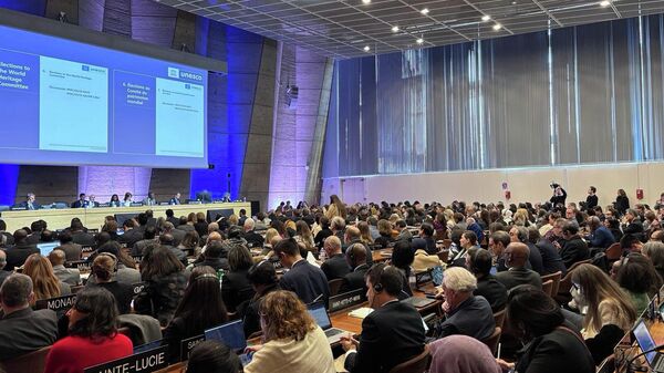 Армения впервые избрана членом Комитета всемирного наследия в ходе 25-й сессии Генеральной ассамблеи государств — участников Конвенции об охране всемирного культурного и природного наследия, состоявшейся в штаб-квартире ЮНЕСКО (23 ноября 2025). Париж - Sputnik Армения