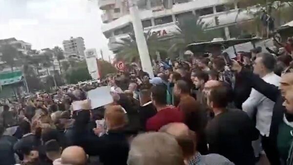 Протесты в Сирии из-за убийств алавитов и христиан в Хомсе - Sputnik Армения