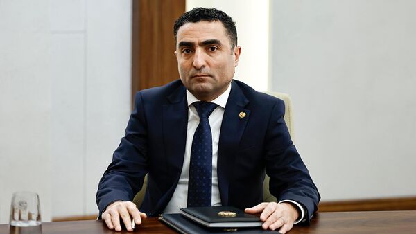 Ռոմանոս Պետրոսյան - Sputnik Արմենիա