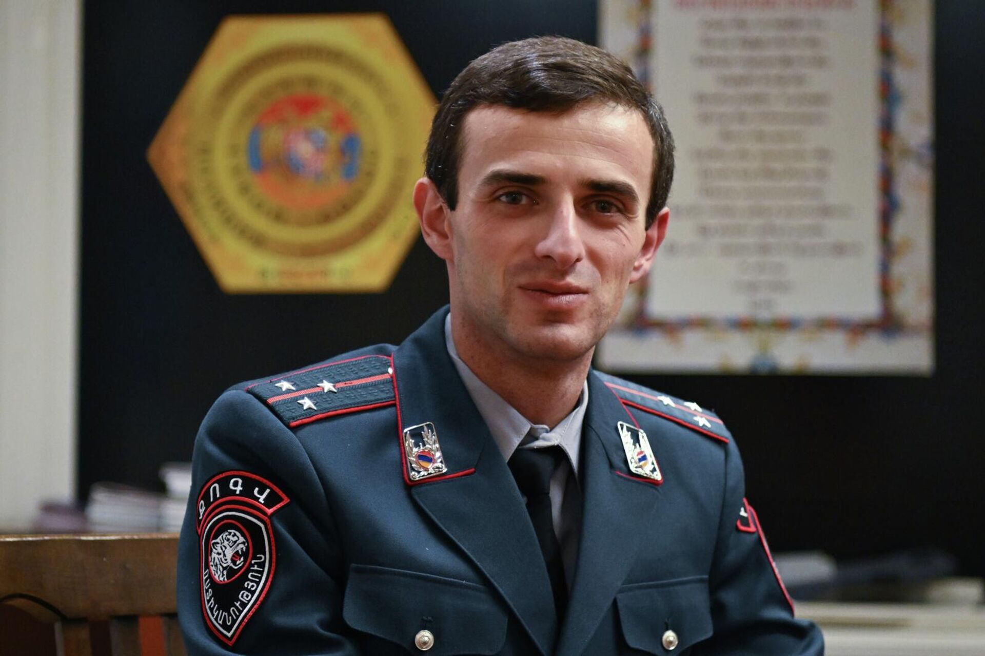 Cтарший оперуполномоченный отдела по борьбе с наркотиками Главного управления криминальной полиции МВД Давид Петросян - Sputnik Армения, 1920, 24.04.2026