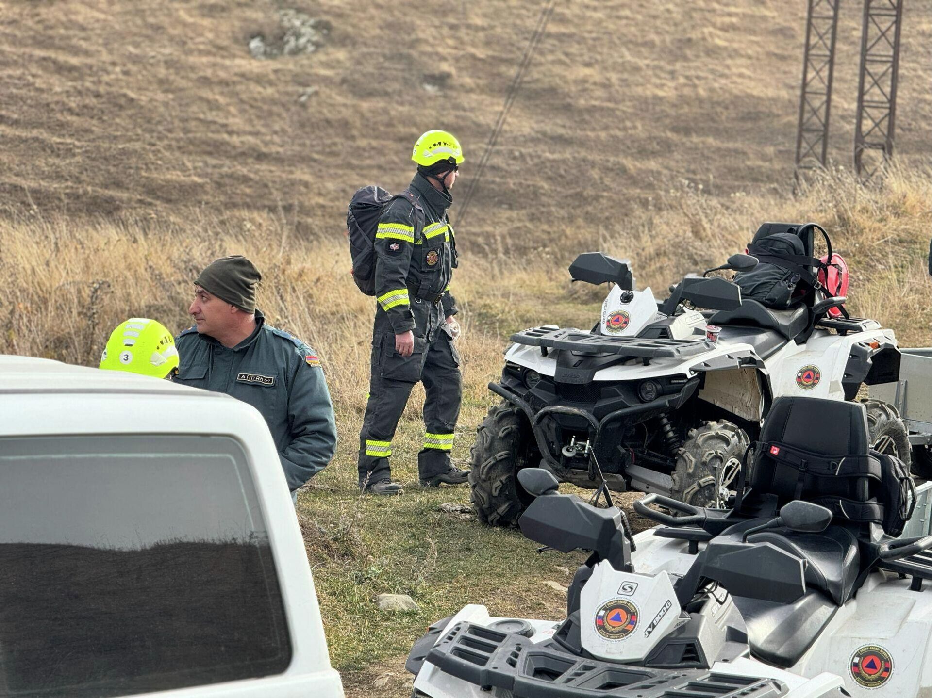 По запросу от Спасательной службы МВД Армении оперативная группа РАЦГР оказала содействие пожарно-спасательным подразделениям Республики в работах по локализации и тушению ландшафтных пожаров в горнолесных массивах (26 ноября 2025). Дилижан
 - Sputnik Արմենիա, 1920, 27.11.2025