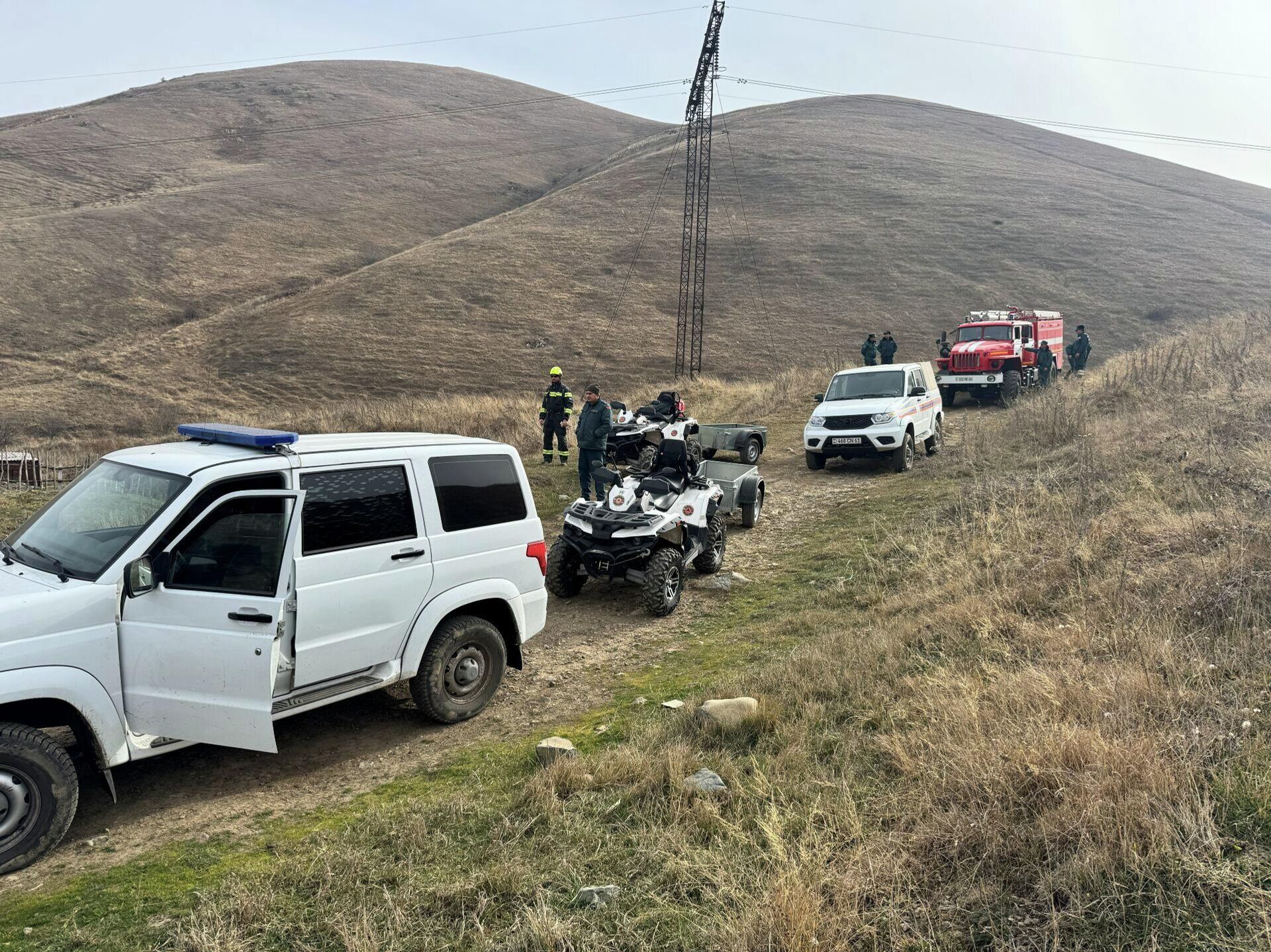 По запросу от Спасательной службы МВД Армении оперативная группа РАЦГР оказала содействие пожарно-спасательным подразделениям Республики в работах по локализации и тушению ландшафтных пожаров в горнолесных массивах (26 ноября 2025). Дилижан
 - Sputnik Արմենիա, 1920, 27.11.2025