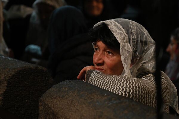 Միասնական աղոթք Ապարանի Սուրբ Խաչ եկեղեցում - Sputnik Արմենիա