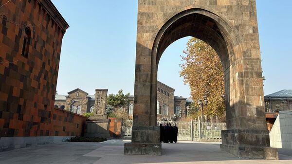 Эчмиадзинский кафедральный собор - Sputnik Армения