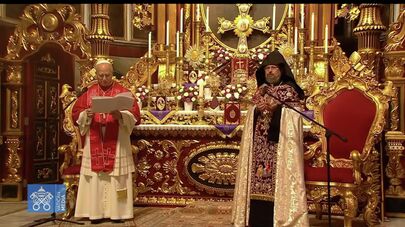 Հռոմի պապ Լևոն XIV մասնակցությամբ պատարագ է տեղի ունենում Ստամբուլի Սուրբ Աստվածածին հայկական հայրապետական եկեղեցում