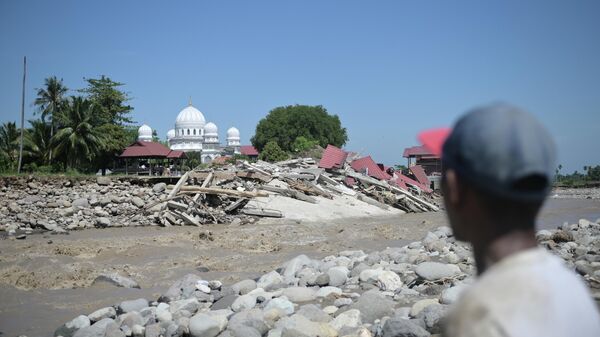 Разрушения после наводнения в Индонезии  - Sputnik Армения