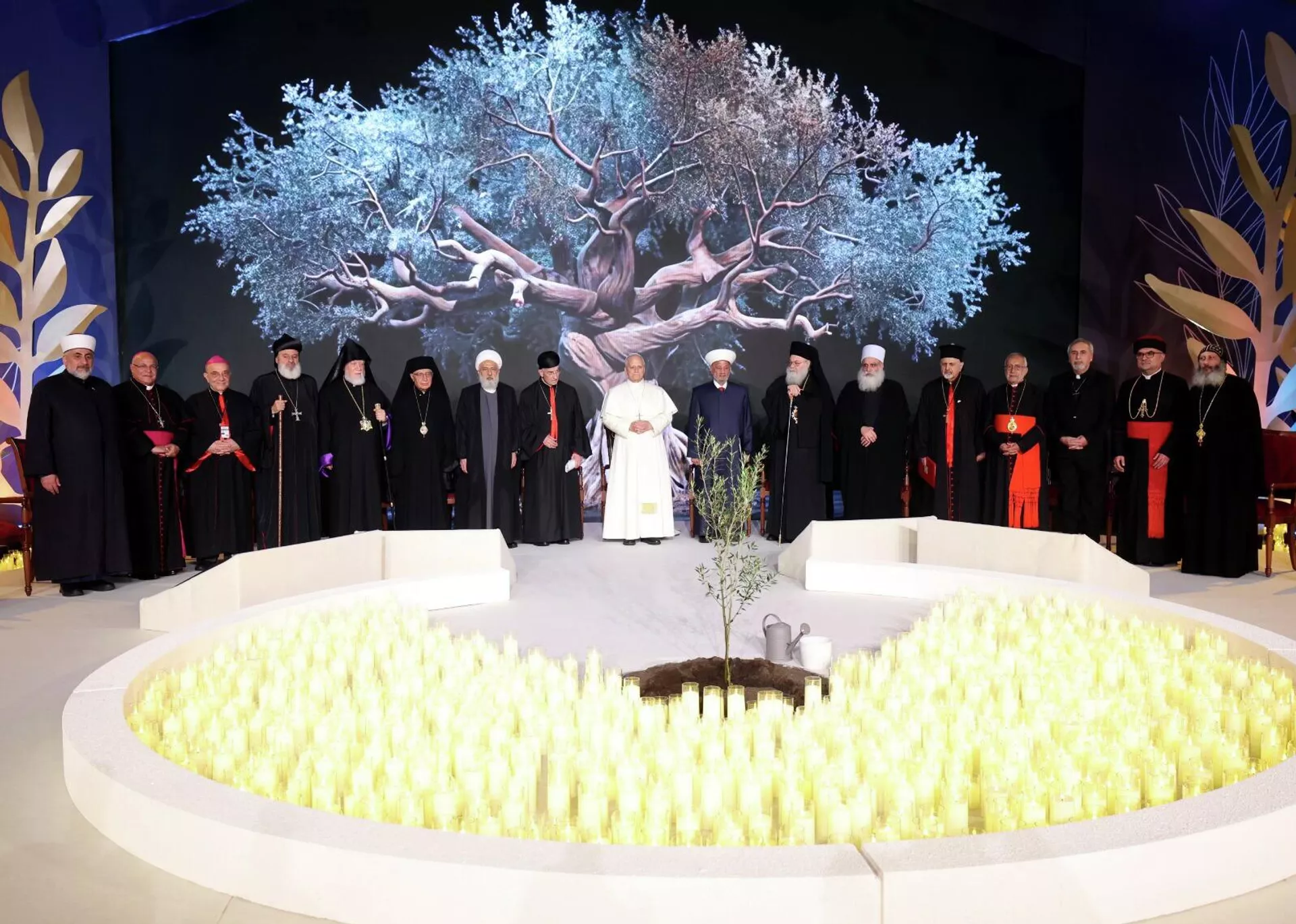 Католикос Великого Дома Киликийского Арам Первый во время визита папы Римского (30 ноября - 2 декабря 2025). Ливан - Sputnik Армения, 1920, 03.12.2025