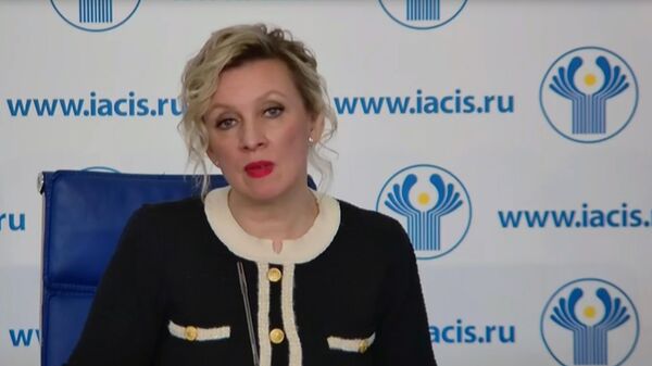 Мария Захарова проводит еженедельный брифинг (4 декабря 2025). Москва - Sputnik Армения