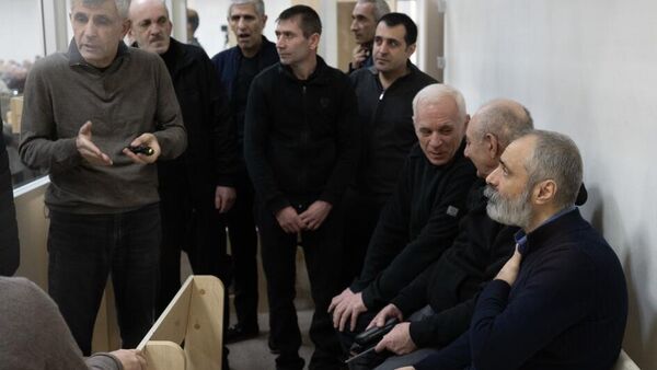 Судебное заседание над армянским военно-политическим руководством Нагорного Карабаха (4 декабря 2025). Баку - Sputnik Армения