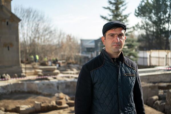 Археолог Тигран Алексанян Археолог Тигран Алексанян - Sputnik Армения