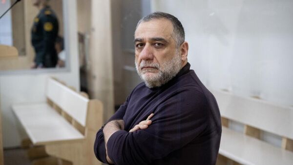 Рубен Варданян во время суда (9 декабря 2025). Баку - Sputnik Армения