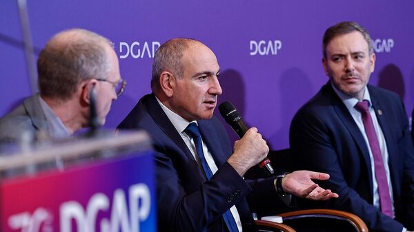 Премьер-министр Никол Пашинян в Немецком обществе внешней политики (9 декабря 2025). Берлин - Sputnik Армения