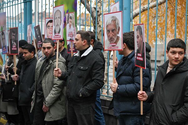 Բողոքի ակցիա ՄԱԿ-ի հայաստանյան գրասենյակի մոտ - Sputnik Արմենիա