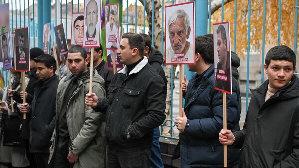 Բողոքի ակցիա ՄԱԿ-ի հայաստանյան գրասենյակի մոտ - Sputnik Արմենիա