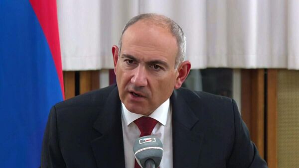 Премьер-министр Никол Пашинян отвечает на вопросы журналистов после завершения официального визита в Германию (10 декабря 2025). Гамбург Премьер-министр Никол Пашинян отвечает на вопросы журналистов после завершения официального визита в Германию (10 декабря 2025). Гамбург - Sputnik Армения