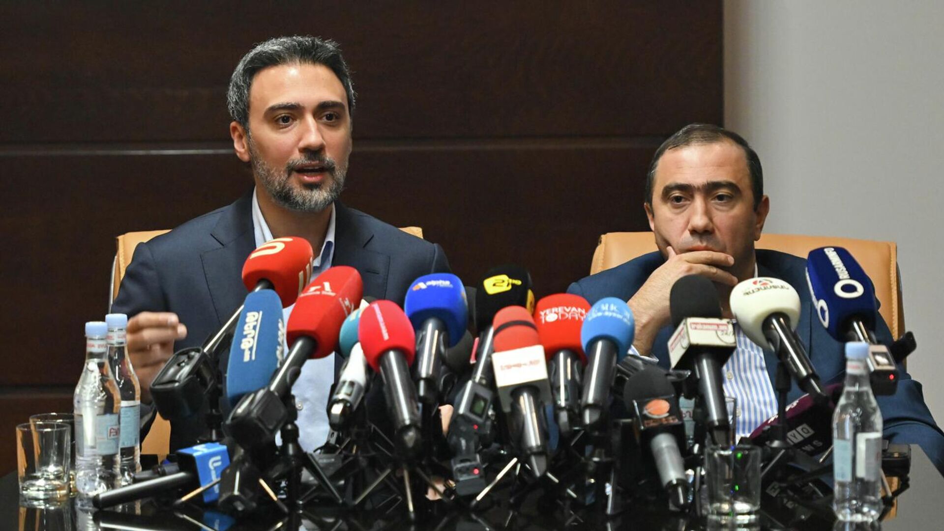 Արամ Վարդևանյանն ու Արմեն Ֆերոյանը - Sputnik Արմենիա, 1920, 12.12.2025