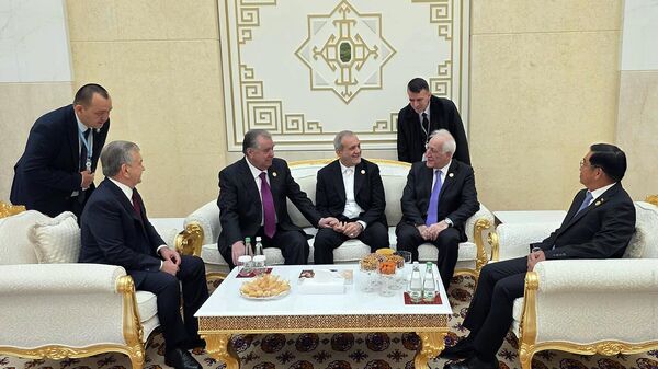 Վահագն Խաչատուրյանը Թուրքմենստանում շփվել է Իրանի և այլ երկրների նախագահների հետ - Sputnik Արմենիա