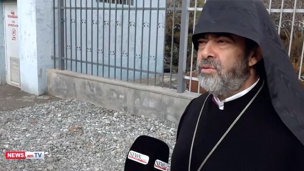 Սխալ եք հասկացել, կաթողիկոսի հեռացում չենք պահանջել. Սիոն արքեպիսկոպոս Ադամյան - Sputnik Արմենիա