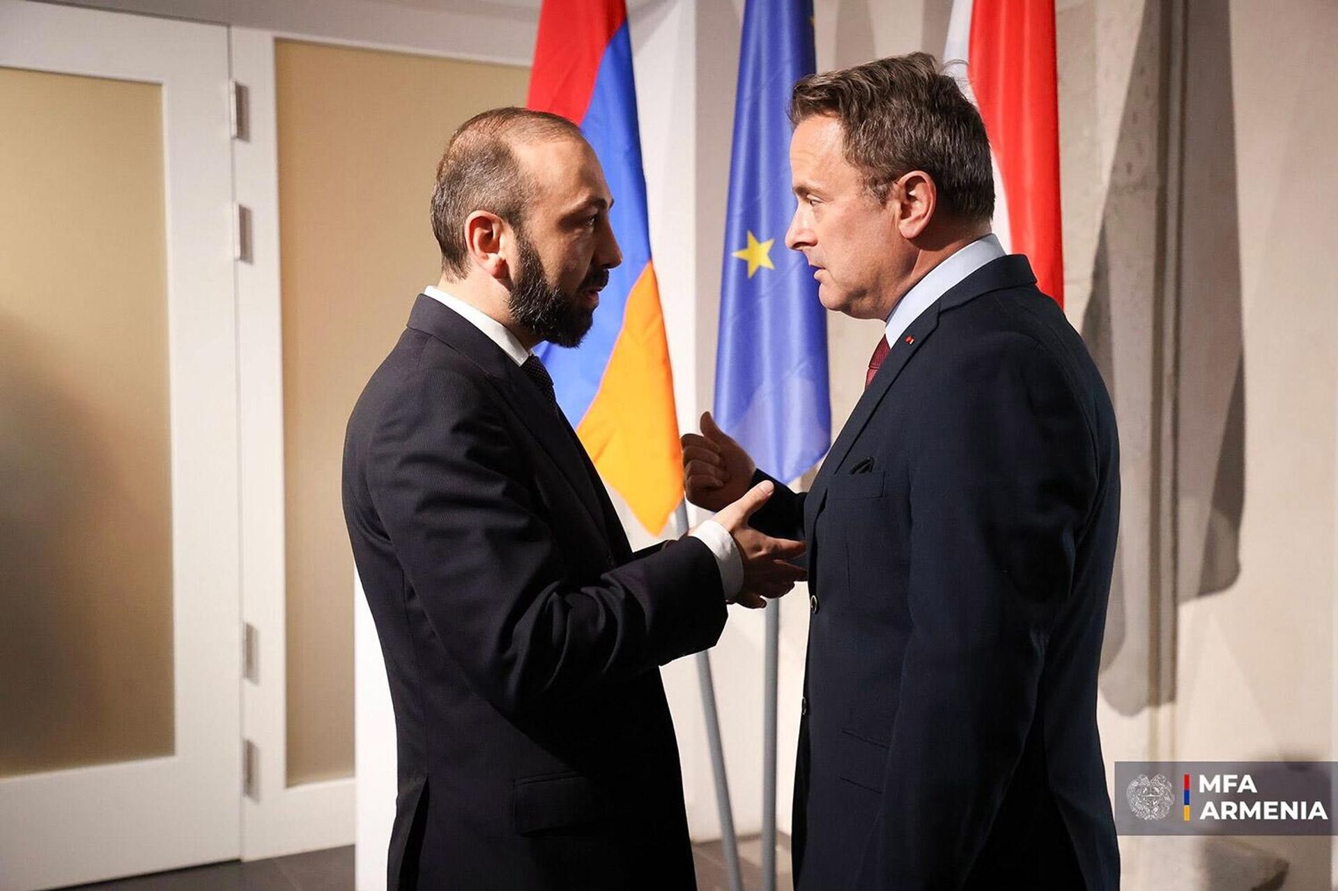 Встреча министров иностранных дел Армении и Люксембурга Арарата Мирзояна и Ксавье Беттеля (16 декабря 2025). Люксембург - Sputnik Արմենիա, 1920, 17.12.2025