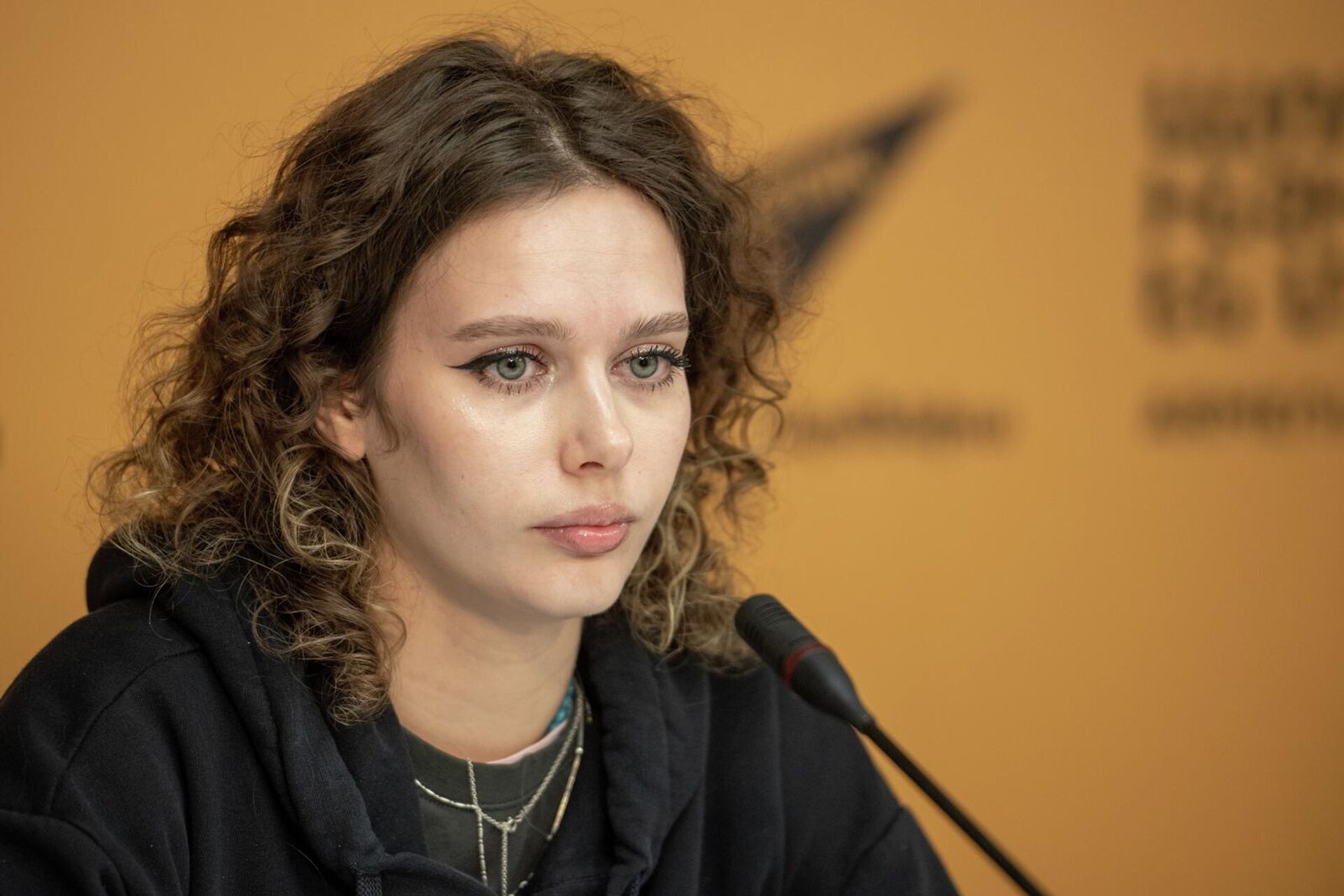 Эрготерапевт Елизавета Панова на пресс-конференции о работе волонтерской программы Миссия добро (19 декабря 2025). Еревaн - Sputnik Армения, 1920, 19.12.2025