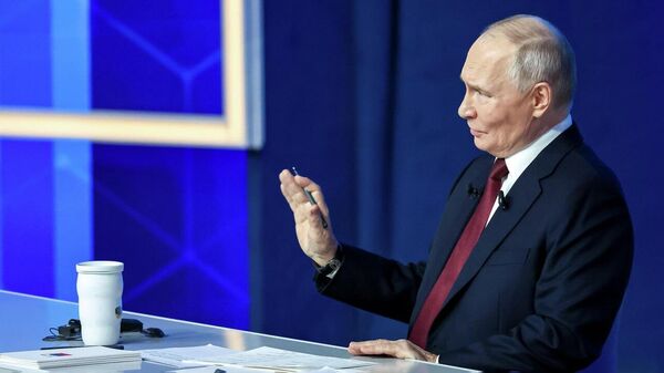  Путин отвечает на вопрос корреспондента БиБиСи - Sputnik Армения