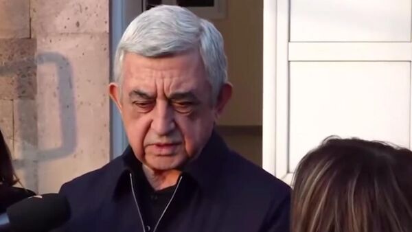 Սերժ Սարգսյանը` Եզրաս սրբազանին հասցեին հնչող մեղադրանքների մասին - Sputnik Արմենիա