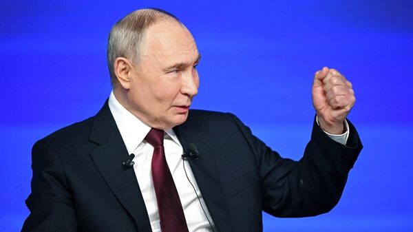 Владимир Путин отвечает на блиц-вопросы - Sputnik Армения