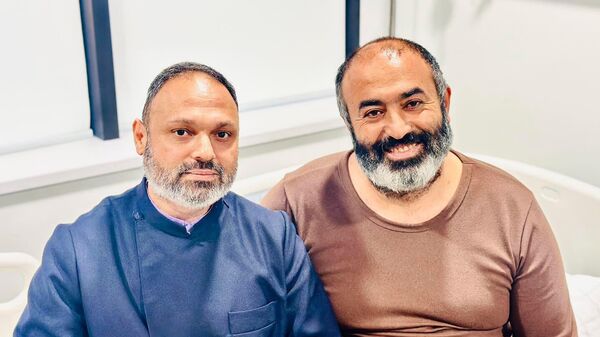 Отец Закариа посетил Вртанеса Багаляна - Sputnik Армения