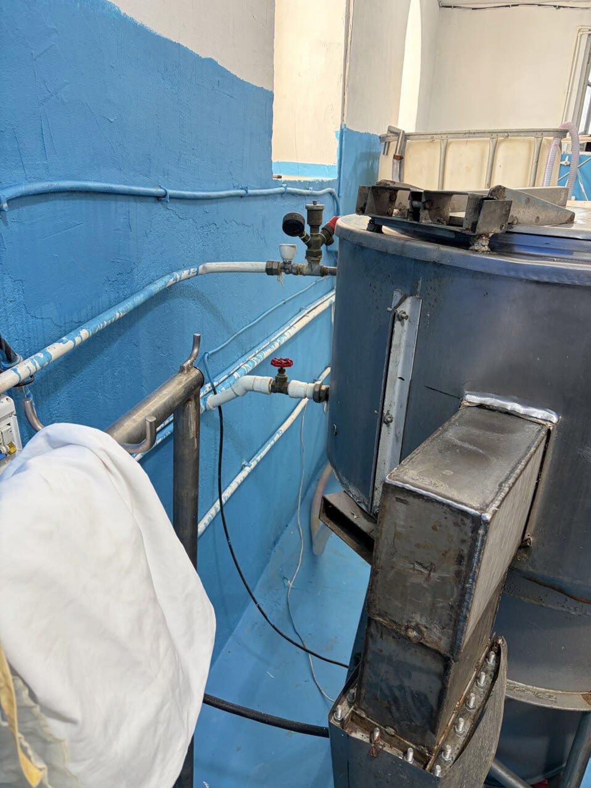 Инспекционный орган безопасности пищевых продуктов приостановили деятельность ООО Нор-Агро (село Гегашен, Котайк) - Sputnik Արմենիա, 1920, 22.12.2025