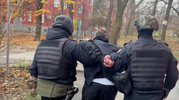 ՌԴ–ում ավելի քան 2000 օտարերկրացու օրինականացրած խմբի անդամները ձերբակալվել են - Sputnik Արմենիա