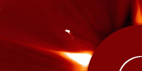 «LASCO» աստղադիտակի կողմից արված «Թռչուններն Արեգակի վրա» խորհրդավոր նկարը - Sputnik Արմենիա