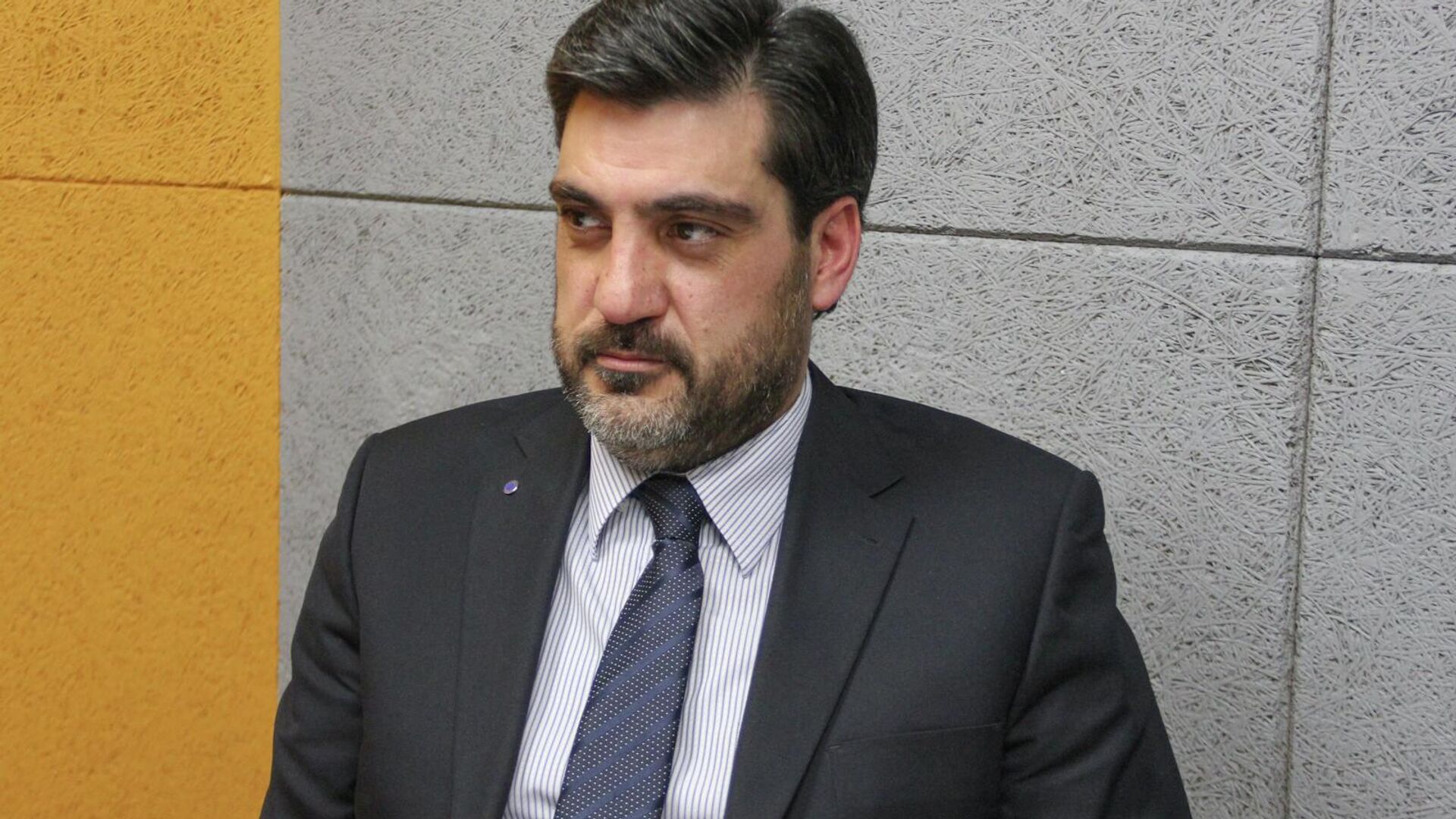 Эксперт по государственному управлению Сероб Антинян Эксперт по государственному управлению Сероб Антинян - Sputnik Армения, 1920, 29.12.2025