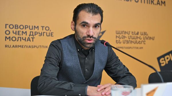 Արա Պողոսյան - Sputnik Արմենիա