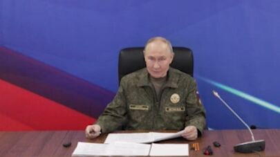 Владимир Путин провёл совещание по обстановке в зоне СВО в пункте управления Объединённой группировки войск