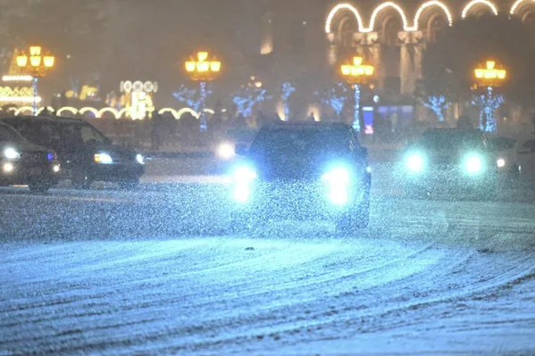 Նույնիսկ պարեկային մեքենաներն ավելի տոնական տեսք ունեն։ - Sputnik Արմենիա