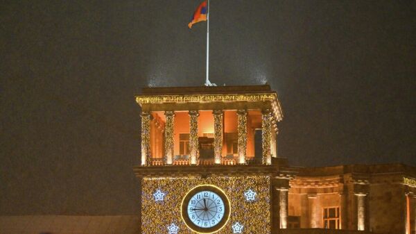 Երևանը վերջապես հագել է այս տարվա իր առաջին ձյունաճերմակ հանդերձանքը - Sputnik Արմենիա