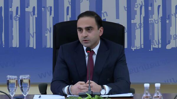 Փողոցային խոսույթը որոշ դեպքերում անփոխարինելի է. Տիգրան Ավինյան - Sputnik Արմենիա