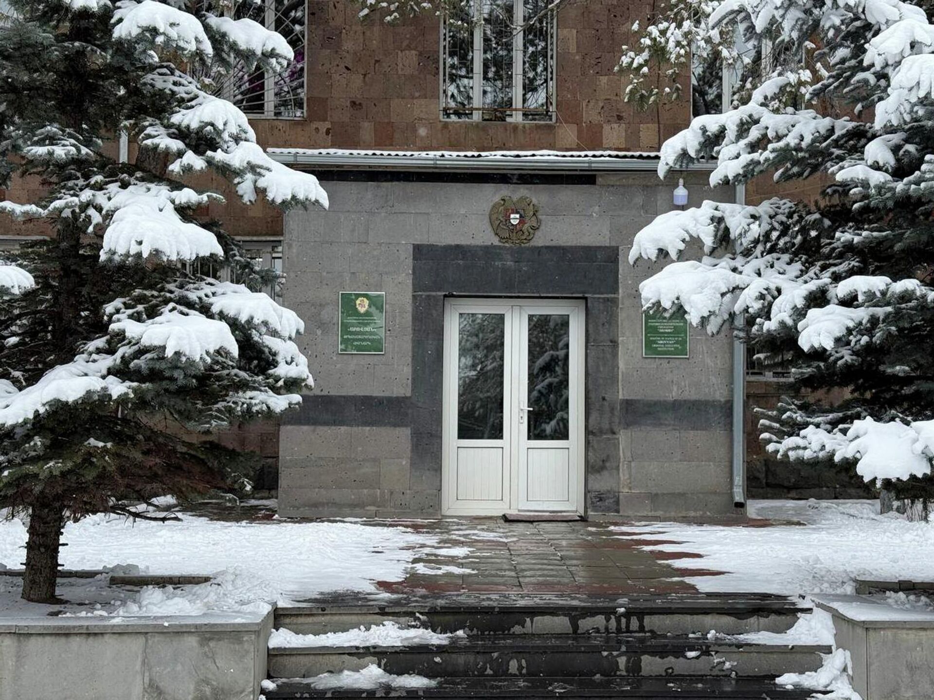 Вход в УИУ Абовян  - Sputnik Արմենիա, 1920, 30.12.2025