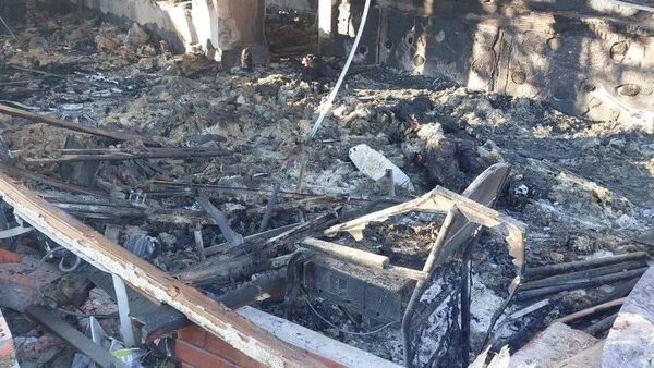 Последствия атаки украинских БПЛА в Хорлах (1 января 2026). Херсонская область - Sputnik Армения