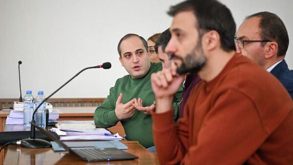 Судебное заседание по уголовному делу Имнимним-2 в отношении Нарека Самсоняна и Вазгена Сагателяна (9 января 2026). Еревaн - Sputnik Армения