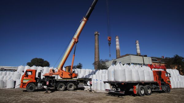 Производство удобрений на предприятии Алмаз удобрения в Ставропольском крае - Sputnik Армения