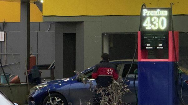 Цены на топливо в бензозаправочных станциях в Ереване - Sputnik Армения