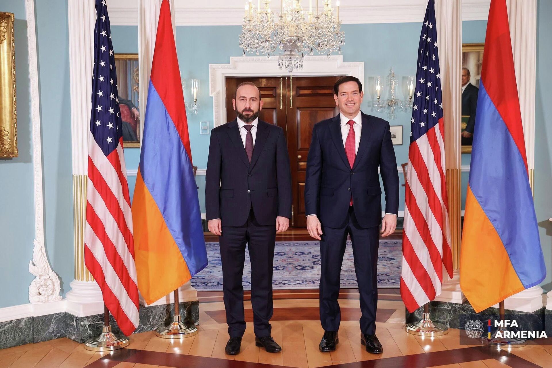 Министр иностранных дел Арарат Мирзоян встретился с государственным секретарем США Марко Рубио (13 января 2026). Вашингтон - Sputnik Армения, 1920, 13.01.2026