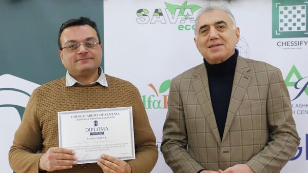 Редактор Sputnik Армения Ара Налбандян на мемориале шахматного турнира Эдуарда Мнацаканяна (18 января 2026). Еревaн - Sputnik Армения