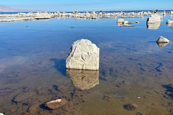 Վանա լճի հատակին հայտնաբերված խաչքարերը - Sputnik Արմենիա