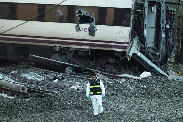 Գնացքի վթար Իսպանիայում2026 թվականի հունվարի 20-ին Կորդոբայում երկու ճեպընթաց գնացքներ դուրս եկան գծերից Գնացքի վթար Իսպանիայում2026 թվականի հունվարի 20-ին Կորդոբայում երկու ճեպընթաց գնացքներ դուրս եկան գծերից - Sputnik Արմենիա